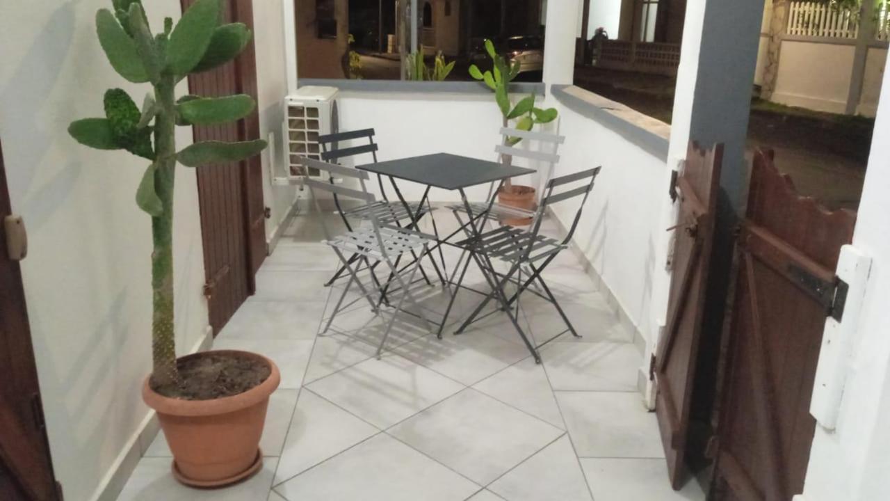 Maison De Vacances Baca Vue Sur Mer Capesterre المظهر الخارجي الصورة